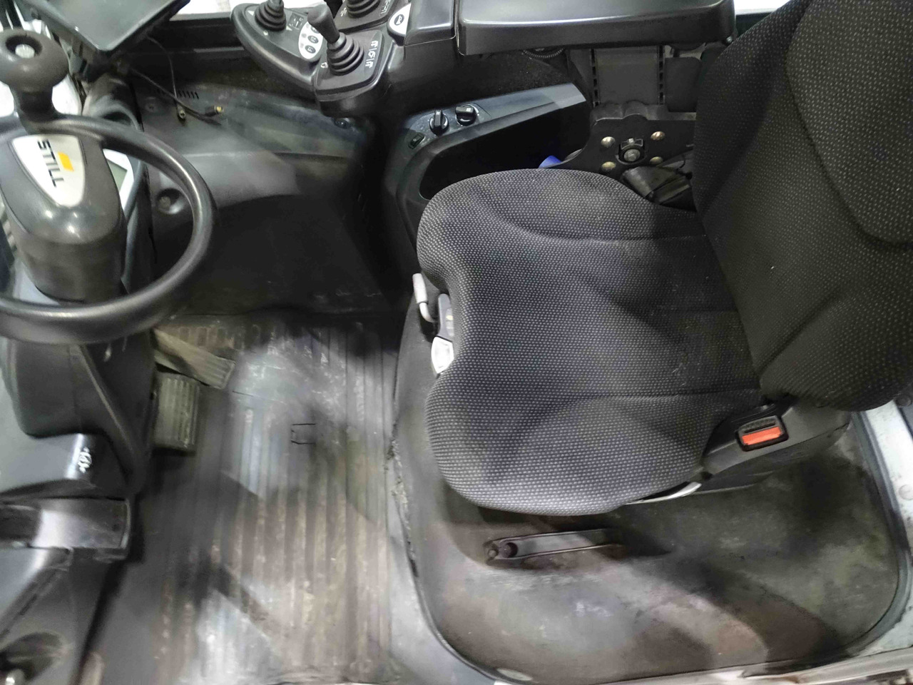 Still RX70-80/900 - Diiseltõstuk: pilt 3 Still RX70-80/900 - Diiseltõstuk: pilt 3