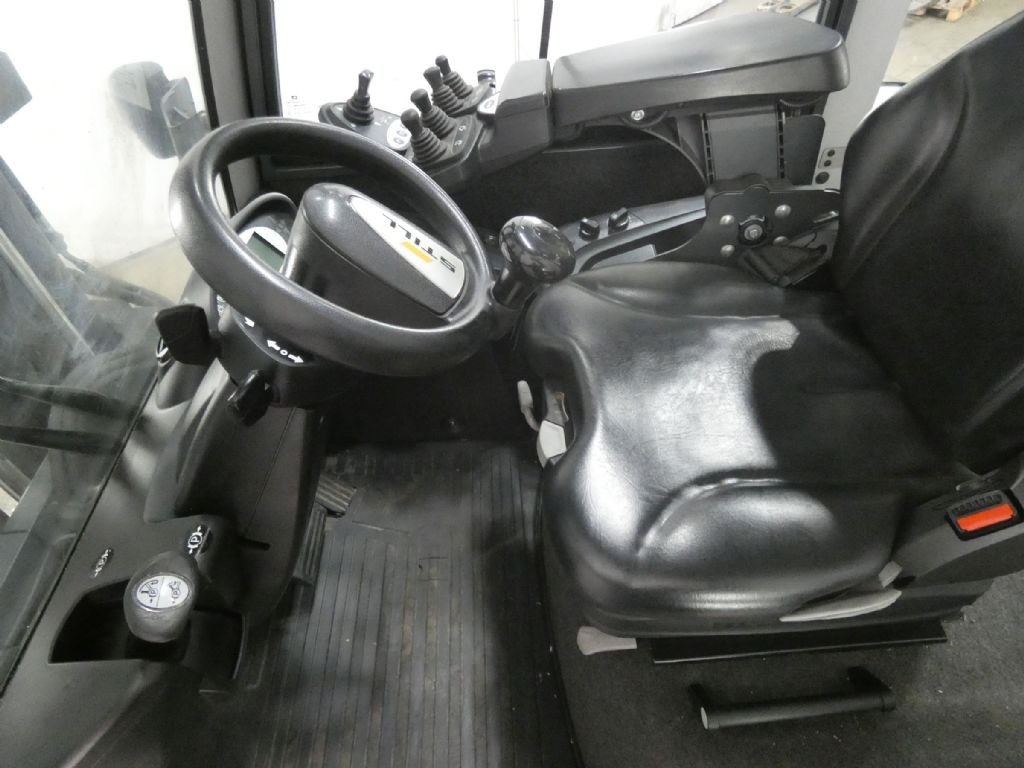 Still RX70-80/900 - Diiseltõstuk: pilt 3 Still RX70-80/900 - Diiseltõstuk: pilt 3