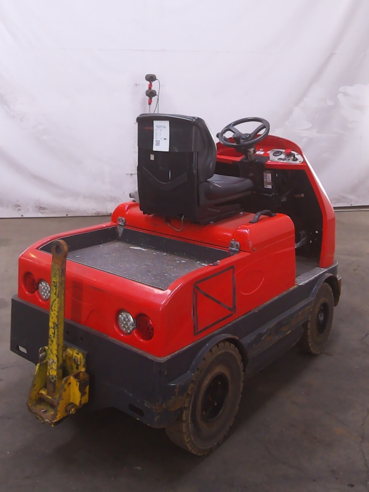 Weitere T800 - Puksiirtraktor: pilt 2 Weitere T800 - Puksiirtraktor: pilt 2