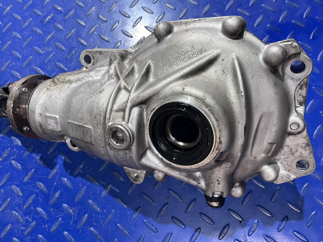 BMW BMW Front Axle Differential 8635870 - Diferentsiaalvarustus: pilt 1 BMW BMW Front Axle Differential 8635870 - Diferentsiaalvarustus: pilt 1
