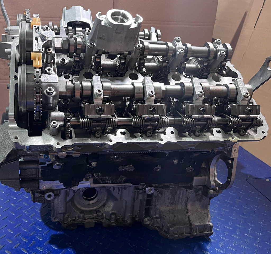 BMW Motor N63B44D Euro 6 - Mootor ja varuosad - Muu seadmestik: pilt 5 BMW Motor N63B44D Euro 6 - Mootor ja varuosad - Muu seadmestik: pilt 5