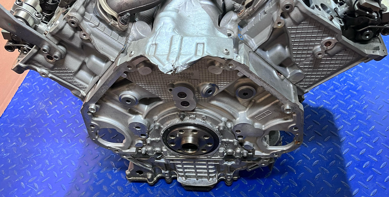 BMW Motor N63B44D Euro 6 - Mootor ja varuosad - Muu seadmestik: pilt 2 BMW Motor N63B44D Euro 6 - Mootor ja varuosad - Muu seadmestik: pilt 2
