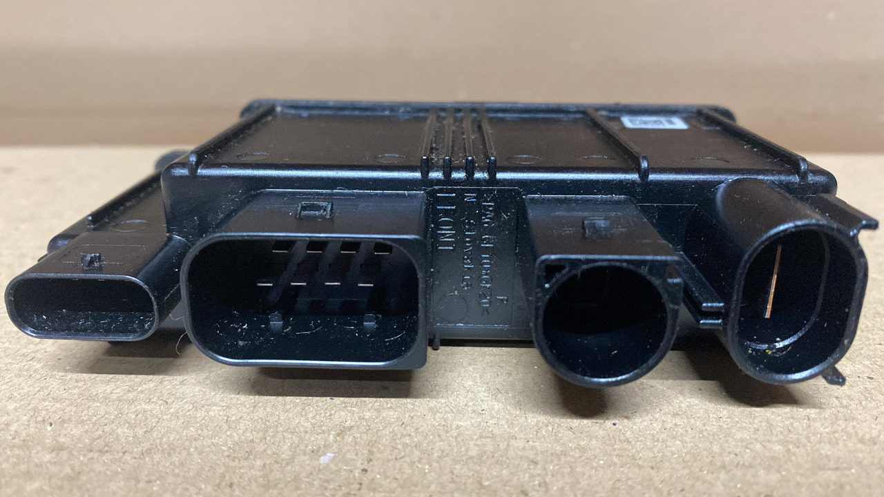 BMW PD8644475 - Mootori juhtimisseade: pilt 3 BMW PD8644475 - Mootori juhtimisseade: pilt 3