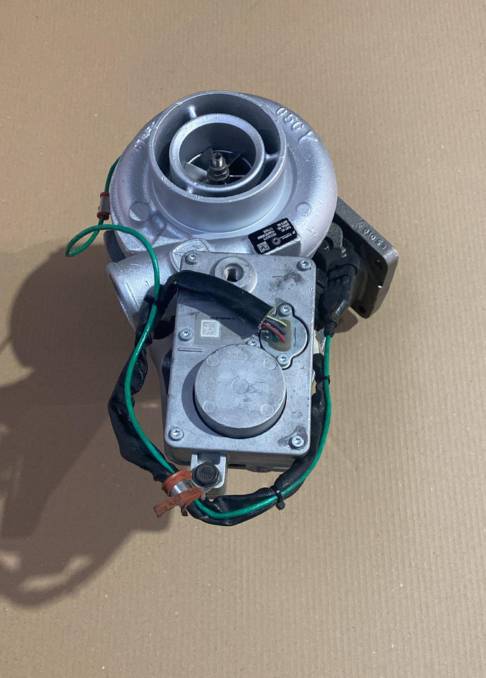 BorgWarner RE536375 JOHN DEERE TRAKTOR - Turbo - Traktor: pilt 4 BorgWarner RE536375 JOHN DEERE TRAKTOR - Turbo - Traktor: pilt 4