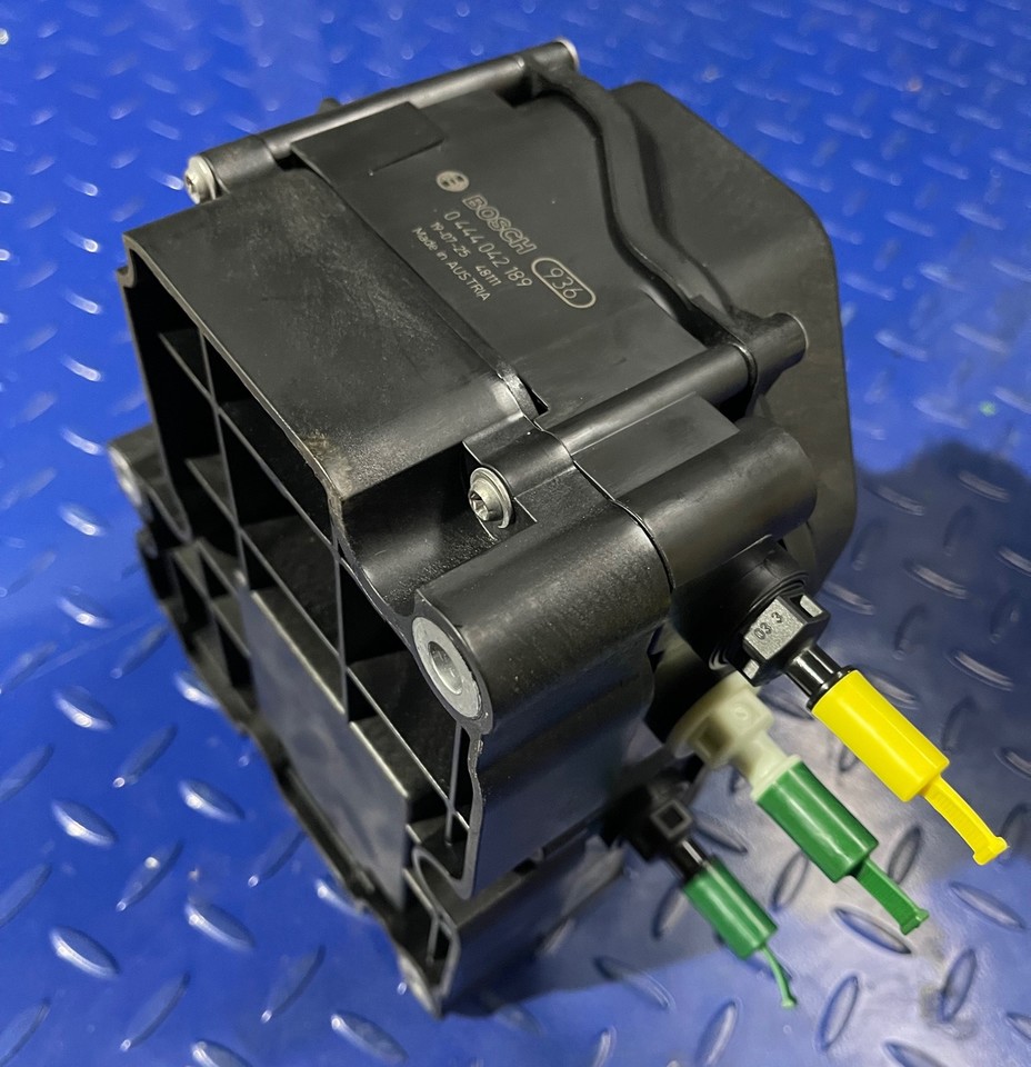 John Deere 8400 Harvester SCR Pump DZ111283 - Väljalaskesüsteem - Saagikoristusmasin: pilt 5 John Deere 8400 Harvester SCR Pump DZ111283 - Väljalaskesüsteem - Saagikoristusmasin: pilt 5