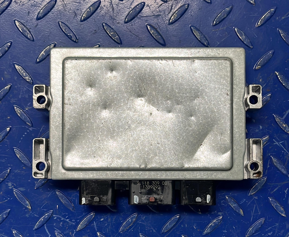 John Deere ECU AL208874 - Mootori juhtimisseade: pilt 3 John Deere ECU AL208874 - Mootori juhtimisseade: pilt 3