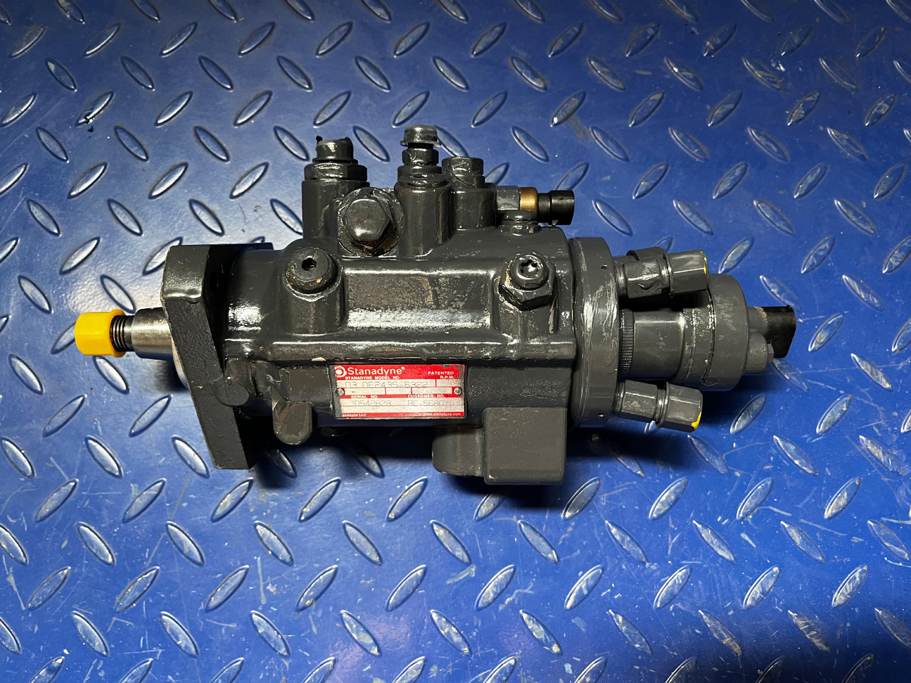 John Deere NEW Injection Pump RE568070 - Mootor ja varuosad - Traktor: pilt 3 John Deere NEW Injection Pump RE568070 - Mootor ja varuosad - Traktor: pilt 3
