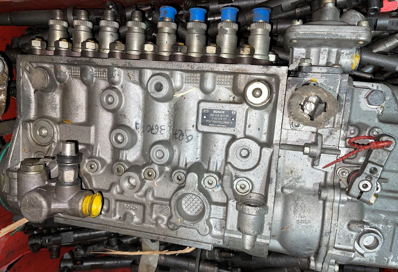 Liebherr Injection Pump 0401878717 - Kütusepump - Ehitusmasinad: pilt 3 Liebherr Injection Pump 0401878717 - Kütusepump - Ehitusmasinad: pilt 3