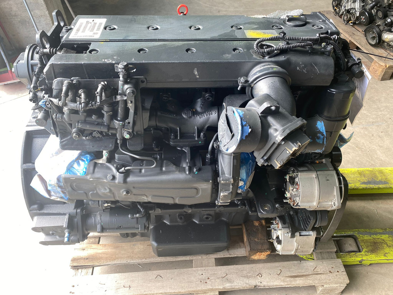 Mercedes AXOR Atego OM926 Motor Euro 5 7.2L - Mootor - Veoauto: pilt 3 Mercedes AXOR Atego OM926 Motor Euro 5 7.2L - Mootor - Veoauto: pilt 3