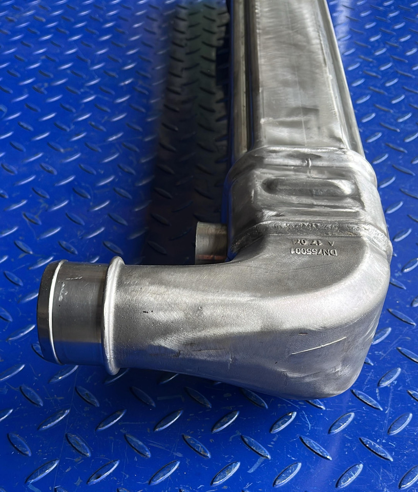 Mercedes Actros Arocs OM473 EGR Cooler A4731400575 - EGR-jahuti - Veoauto: pilt 4 Mercedes Actros Arocs OM473 EGR Cooler A4731400575 - EGR-jahuti - Veoauto: pilt 4