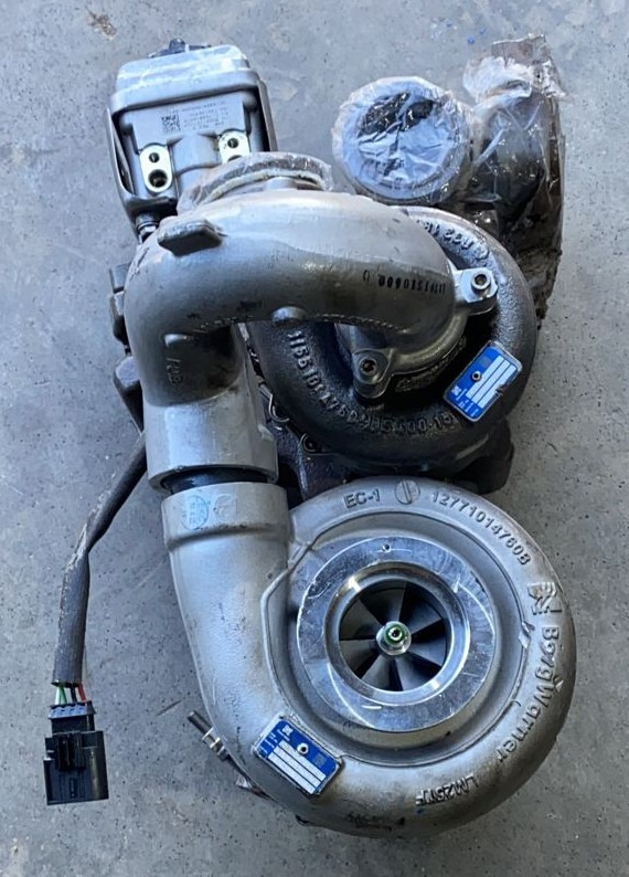 Mercedes Atego Arocs Axor OM934 Biturbo A9340961099 - Turbo: pilt 1 Mercedes Atego Arocs Axor OM934 Biturbo A9340961099 - Turbo: pilt 1