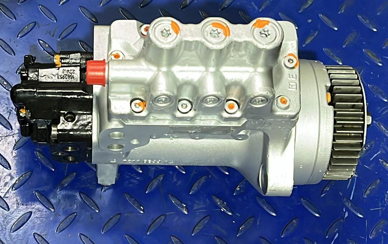 Mercedes Atego Arocs Euro 6 High Pressure Pump OM936 - Kütusepump - Veoauto: pilt 1 Mercedes Atego Arocs Euro 6 High Pressure Pump OM936 - Kütusepump - Veoauto: pilt 1