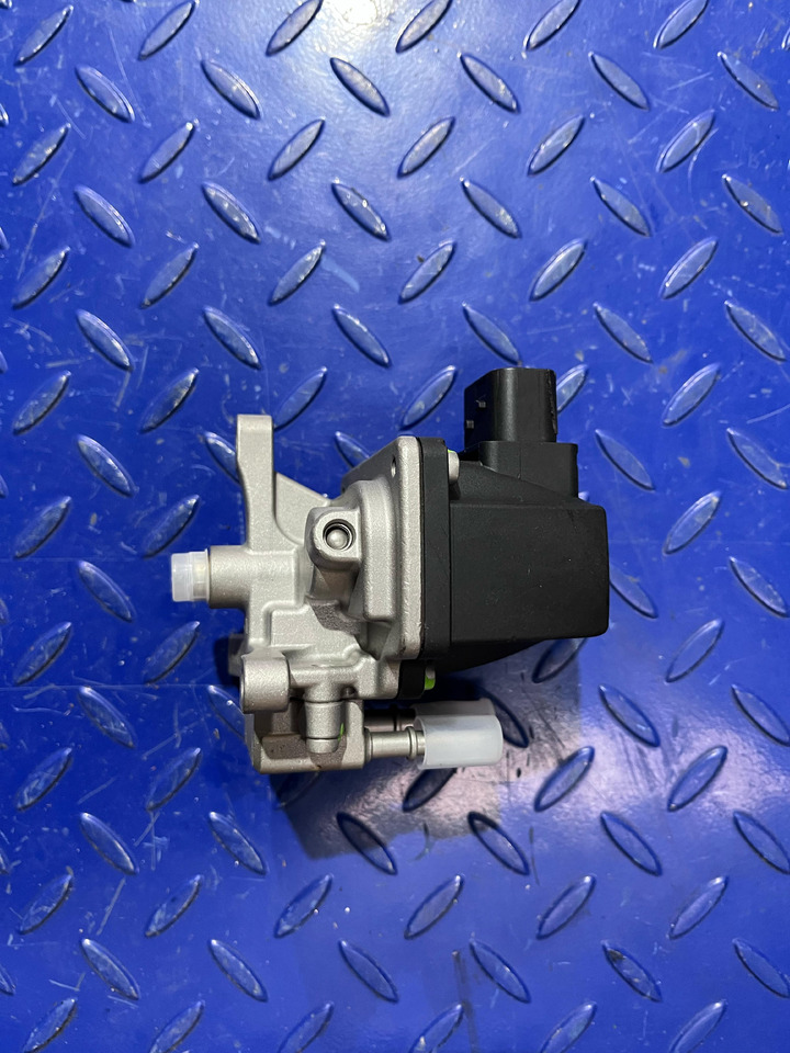 Mercedes Benz Actros, Arocs, Axor Euro 6 Adblue Doser Unit - Väljalaskesüsteem - Veoauto: pilt 2 Mercedes Benz Actros, Arocs, Axor Euro 6 Adblue Doser Unit - Väljalaskesüsteem - Veoauto: pilt 2