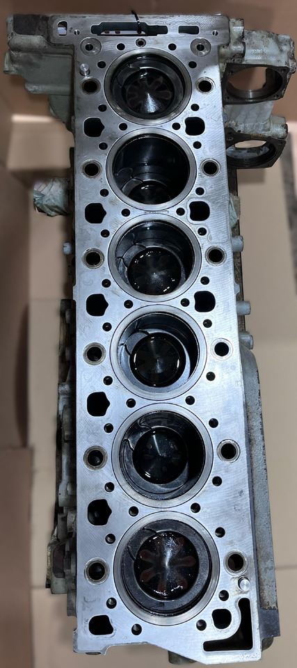 Mercedes Benz Motor Reconditionat OM470.908 Euro 6 - Mootor - Veoauto: pilt 3 Mercedes Benz Motor Reconditionat OM470.908 Euro 6 - Mootor - Veoauto: pilt 3