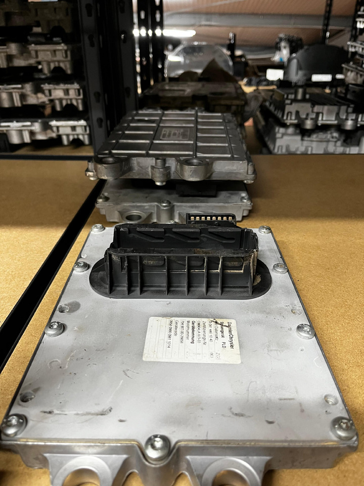 Mercedes ECU PLD OM904 - Mootori juhtimisseade: pilt 2 Mercedes ECU PLD OM904 - Mootori juhtimisseade: pilt 2