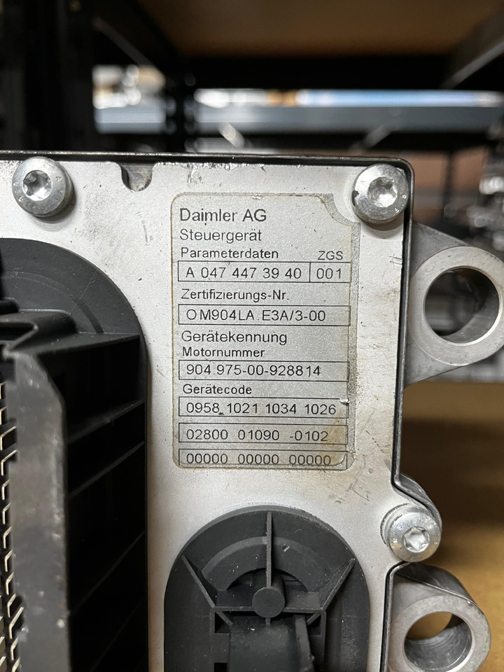 Mercedes ECU PLD OM904 - Mootori juhtimisseade: pilt 3 Mercedes ECU PLD OM904 - Mootori juhtimisseade: pilt 3