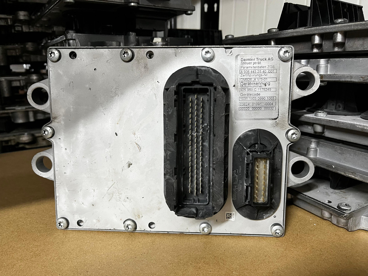 Mercedes ECU PLD OM926 - Mootori juhtimisseade: pilt 1 Mercedes ECU PLD OM926 - Mootori juhtimisseade: pilt 1