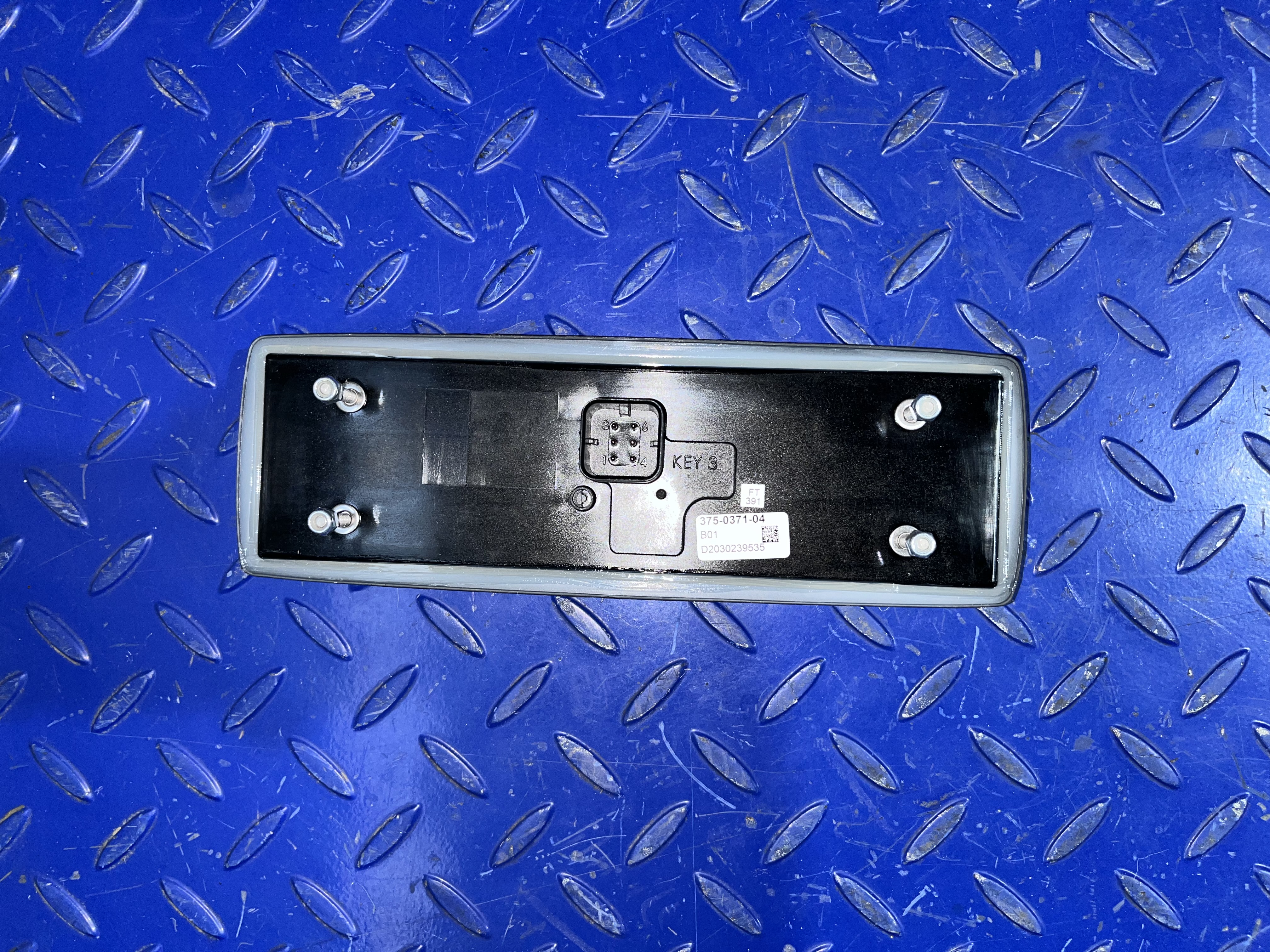 CATERPILLAR Module Switch - Varuosa - Rataslaadur: pilt 2 CATERPILLAR Module Switch - Varuosa - Rataslaadur: pilt 2