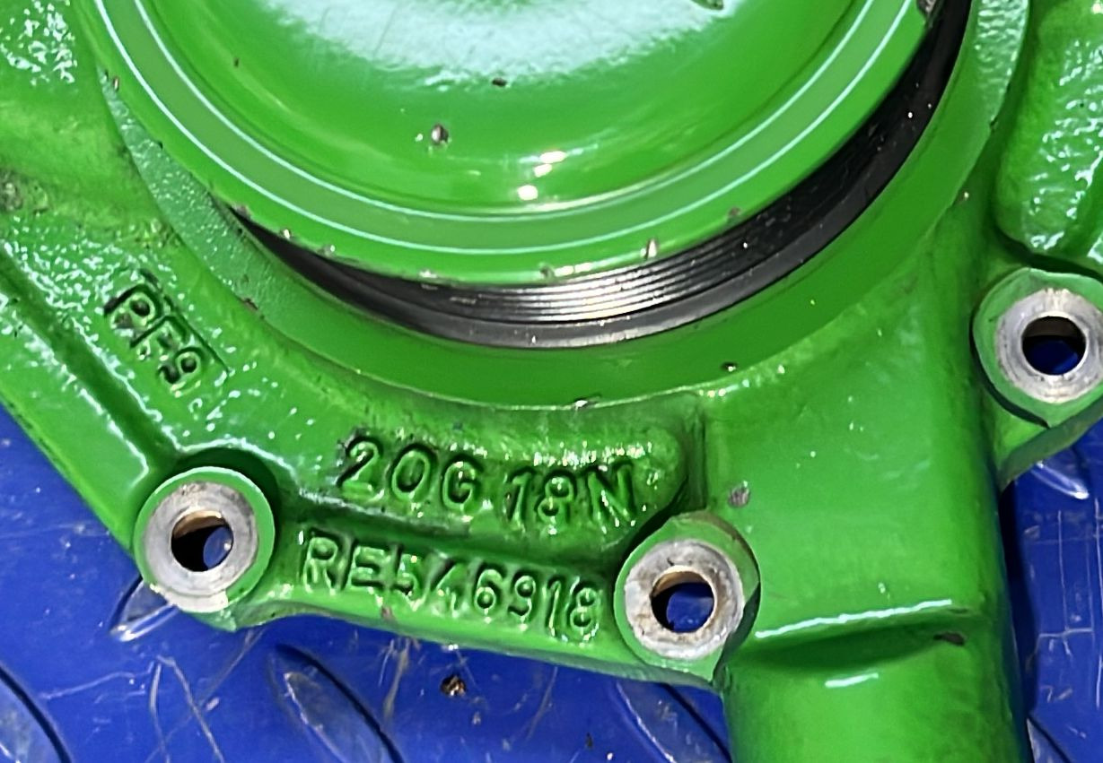 John Deere POMPA APA RE546918 - Varuosa - Traktor: pilt 2 John Deere POMPA APA RE546918 - Varuosa - Traktor: pilt 2