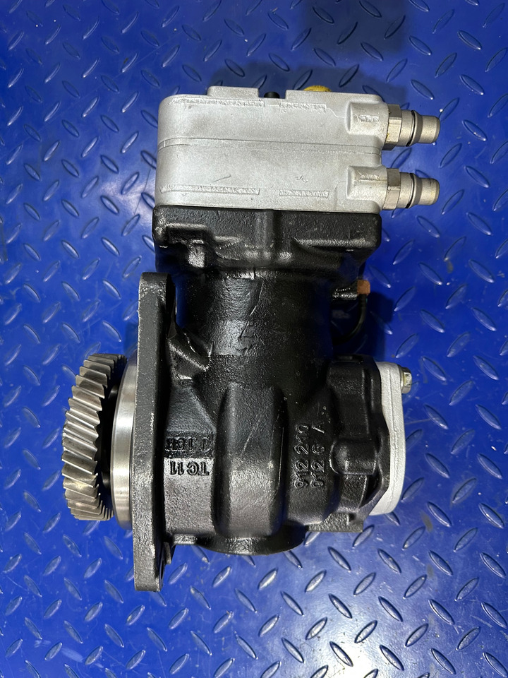 Mercedes Atego 3 Euro 6 Wabco Air Compressor A0011307615 - Varuosa - Veoauto: pilt 4 Mercedes Atego 3 Euro 6 Wabco Air Compressor A0011307615 - Varuosa - Veoauto: pilt 4