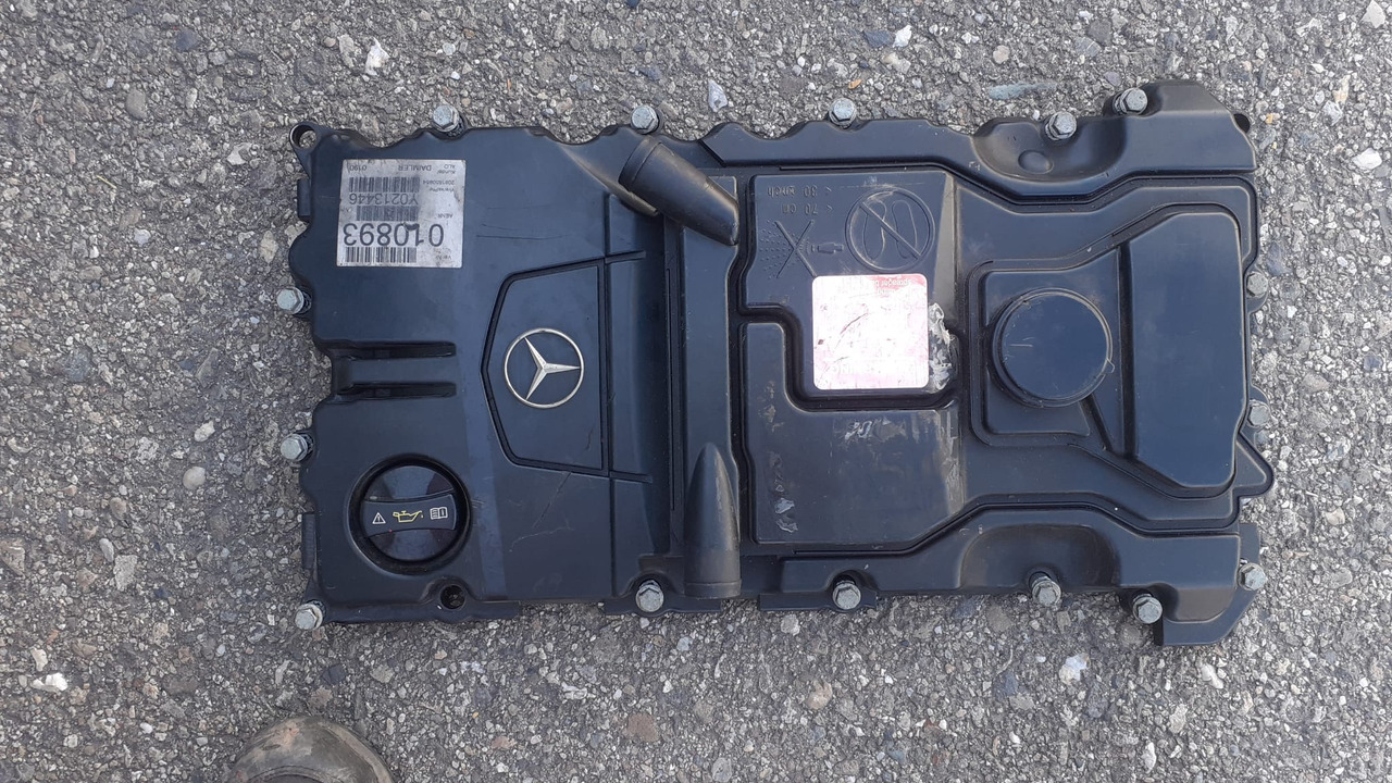 Mercedes Cilinderhead Cover A9340100330 - Varuosa - Veoauto: pilt 1 Mercedes Cilinderhead Cover A9340100330 - Varuosa - Veoauto: pilt 1