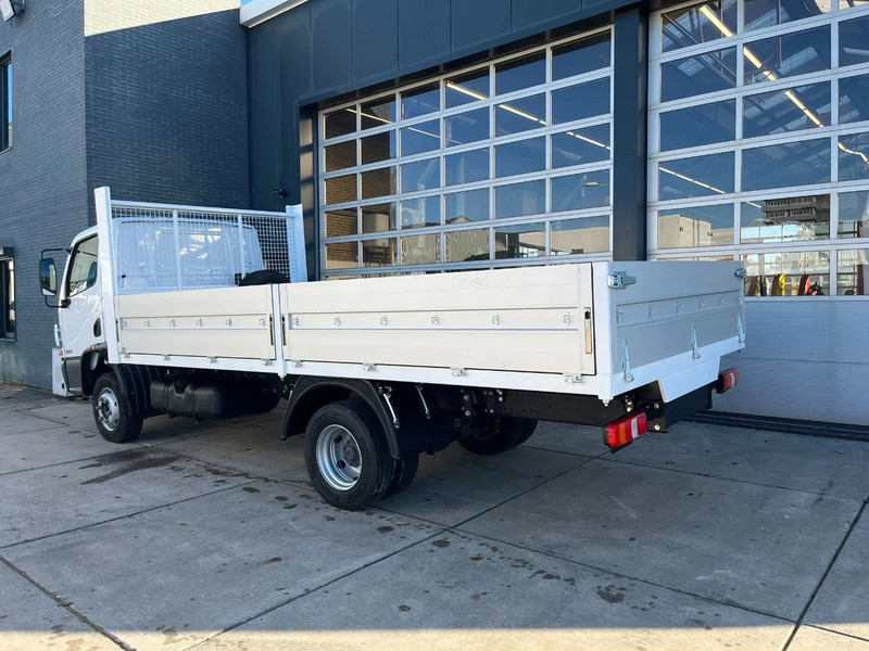 Mercedes-Benz Accelo 915 4x2 Flatbed with dropsides - Madelveok/ Platvormveok: pilt 3 Mercedes-Benz Accelo 915 4x2 Flatbed with dropsides - Madelveok/ Platvormveok: pilt 3