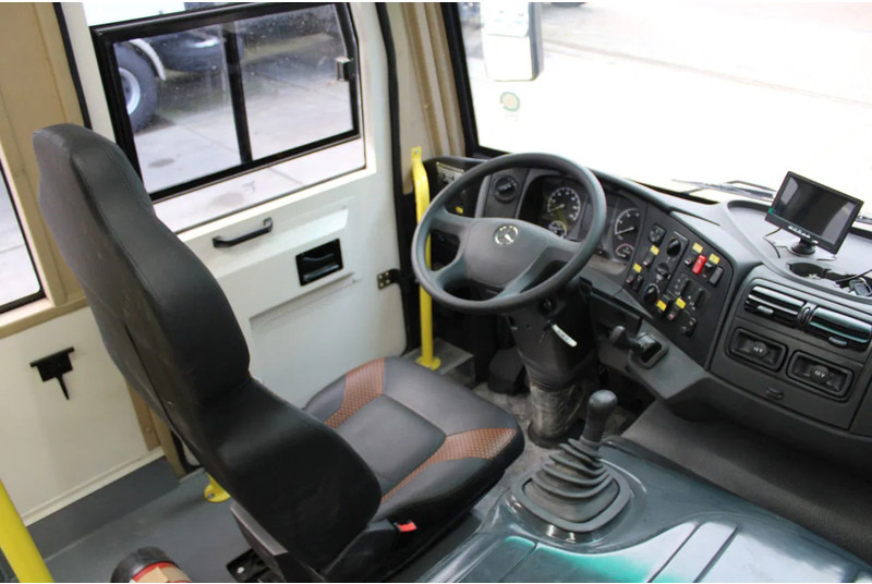 Mercedes-Benz Atego 1725 4x4 Passenger Bus liising Mercedes-Benz Atego 1725 4x4 Passenger Bus: pilt 10