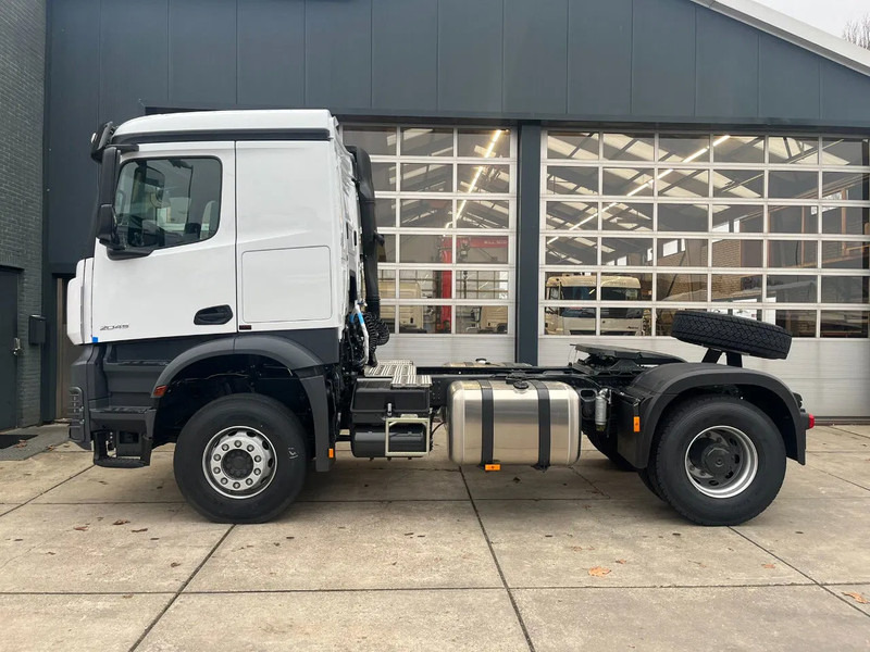 Mercedes-Benz Actros 2045 S 4x2 Tractor Head - Sadulveok: pilt 2 Mercedes-Benz Actros 2045 S 4x2 Tractor Head - Sadulveok: pilt 2