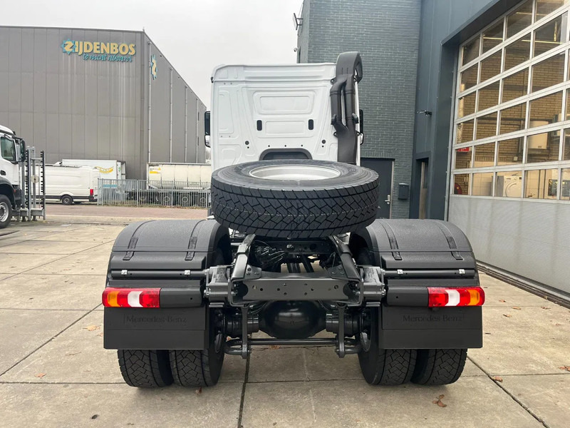 Mercedes-Benz Actros 2045 S 4x2 Tractor Head - Sadulveok: pilt 5 Mercedes-Benz Actros 2045 S 4x2 Tractor Head - Sadulveok: pilt 5
