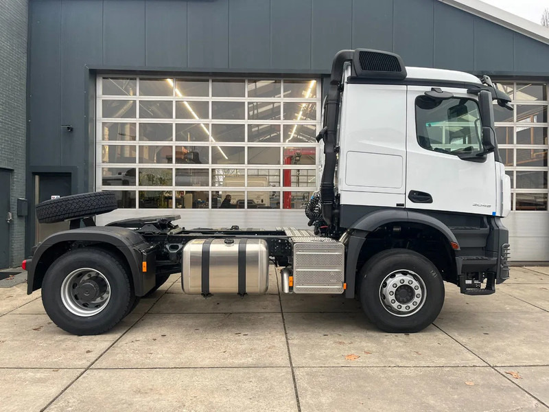 Mercedes-Benz Actros 2045 S 4x2 Tractor Head liising Mercedes-Benz Actros 2045 S 4x2 Tractor Head: pilt 7
