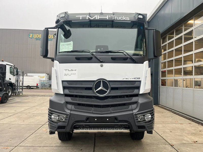 Mercedes-Benz Actros 2045 S 4x2 Tractor Head liising Mercedes-Benz Actros 2045 S 4x2 Tractor Head: pilt 9