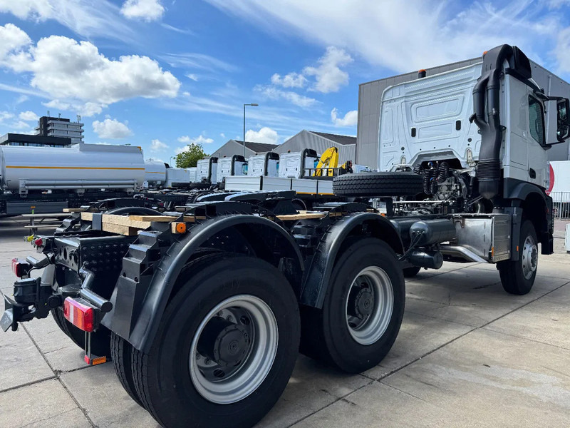 Mercedes-Benz Arocs 4058 AS 6x6 Tractor Head 180T Push Pull EURO-3 - Sadulveok: pilt 4 Mercedes-Benz Arocs 4058 AS 6x6 Tractor Head 180T Push Pull EURO-3 - Sadulveok: pilt 4