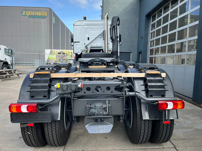 Mercedes-Benz Arocs 4058 AS 6x6 Tractor Head 180T Push Pull EURO-5 - Sadulveok: pilt 5 Mercedes-Benz Arocs 4058 AS 6x6 Tractor Head 180T Push Pull EURO-5 - Sadulveok: pilt 5
