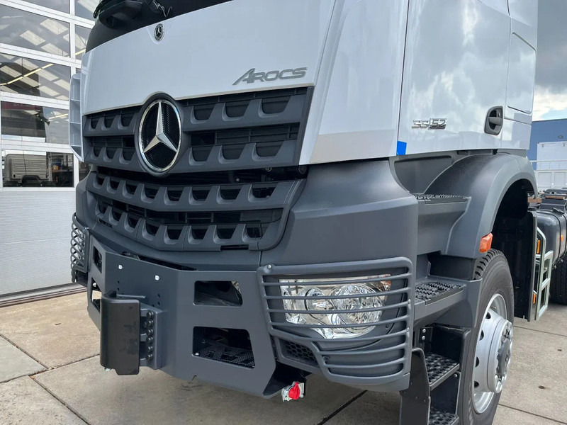 Uus Sadulveok Mercedes-Benz Arocs 4058 AS 6x6 Tractor Head 180T Push Pull (Pre order): pilt 10