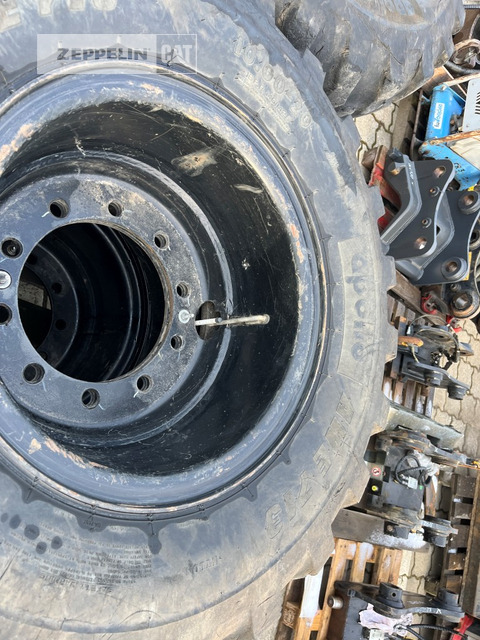 Apollo Reifen 10.00-20 - Rehv - Ehitusmasinad: pilt 3 Apollo Reifen 10.00-20 - Rehv - Ehitusmasinad: pilt 3