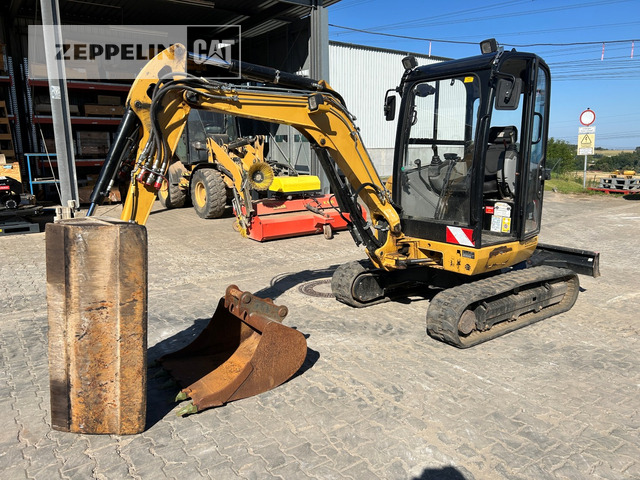 Cat 302.7D - Miniekskavaator: pilt 1 Cat 302.7D - Miniekskavaator: pilt 1