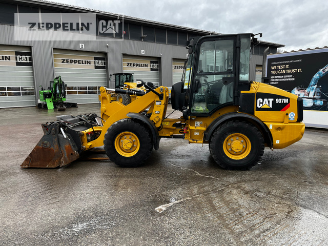 Cat 907M - Rataslaadur: pilt 1 Cat 907M - Rataslaadur: pilt 1
