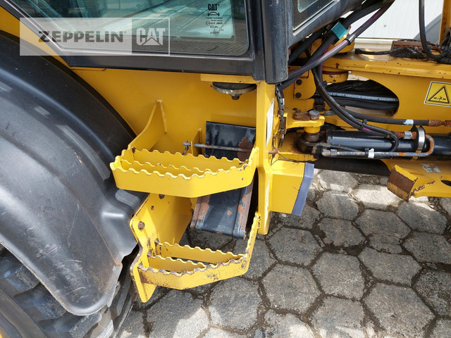 Rataslaadur Cat 908M: pilt 30
