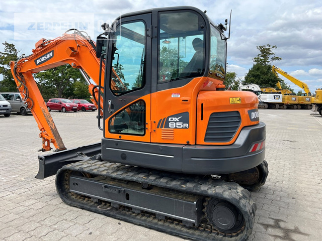 Doosan DX85R-3 - Miniekskavaator: pilt 2 Doosan DX85R-3 - Miniekskavaator: pilt 2