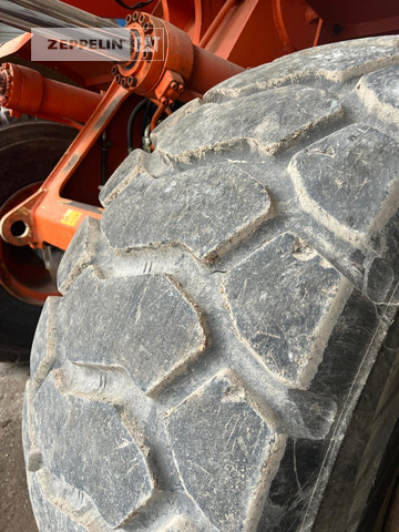 Hitachi ZW220 - Rataslaadur: pilt 5 Hitachi ZW220 - Rataslaadur: pilt 5