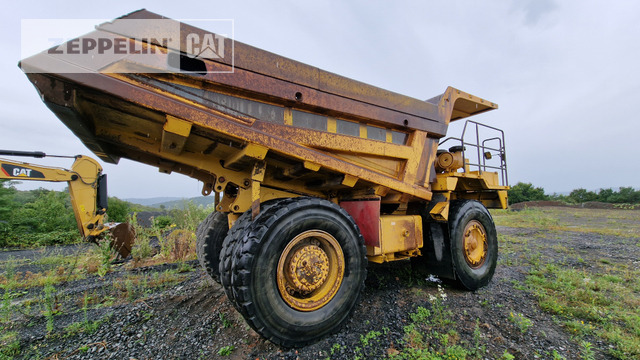 Komatsu HD325-6 - Kastiga kallur/ Kiviveoauto: pilt 5 Komatsu HD325-6 - Kastiga kallur/ Kiviveoauto: pilt 5