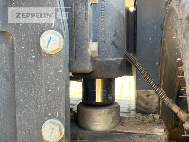 Ratastel ekskavaator Komatsu PW148-11: pilt 15