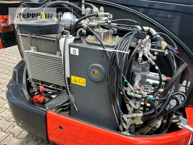 Kubota KX037-4 - Miniekskavaator: pilt 5 Kubota KX037-4 - Miniekskavaator: pilt 5