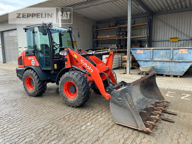 Kubota R070 - Rataslaadur: pilt 1 Kubota R070 - Rataslaadur: pilt 1