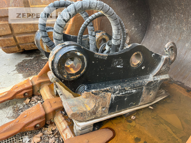 Oilquick Deutschland GmbH OQ120 Schnellwechsle - Kiirühendus - Ehitusmasinad: pilt 1 Oilquick Deutschland GmbH OQ120 Schnellwechsle - Kiirühendus - Ehitusmasinad: pilt 1