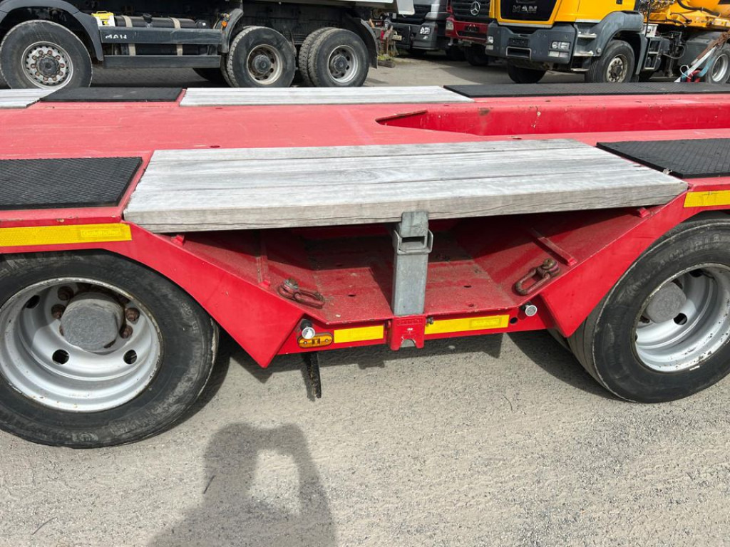 GOLDHOFER Satteltieflader STN-L 3 (245) RM Tiefladerauflieger - Madal platvormpoolhaagis: pilt 3 GOLDHOFER Satteltieflader STN-L 3 (245) RM Tiefladerauflieger - Madal platvormpoolhaagis: pilt 3