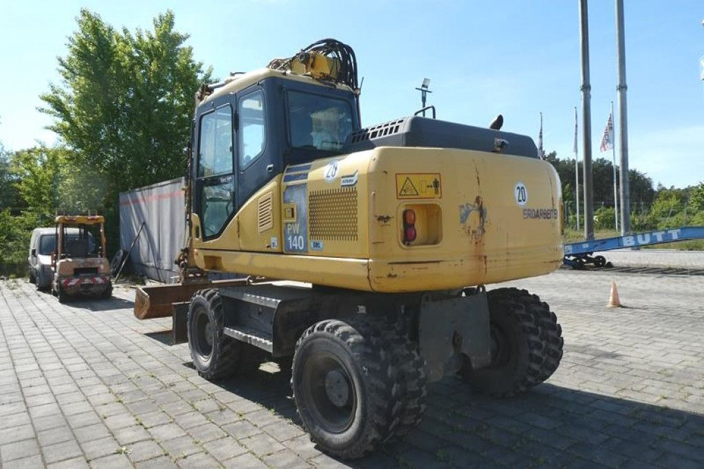 Komatsu Mobilbagger PW140-7 Mobilbagger - Ratastel ekskavaator: pilt 4 Komatsu Mobilbagger PW140-7 Mobilbagger - Ratastel ekskavaator: pilt 4