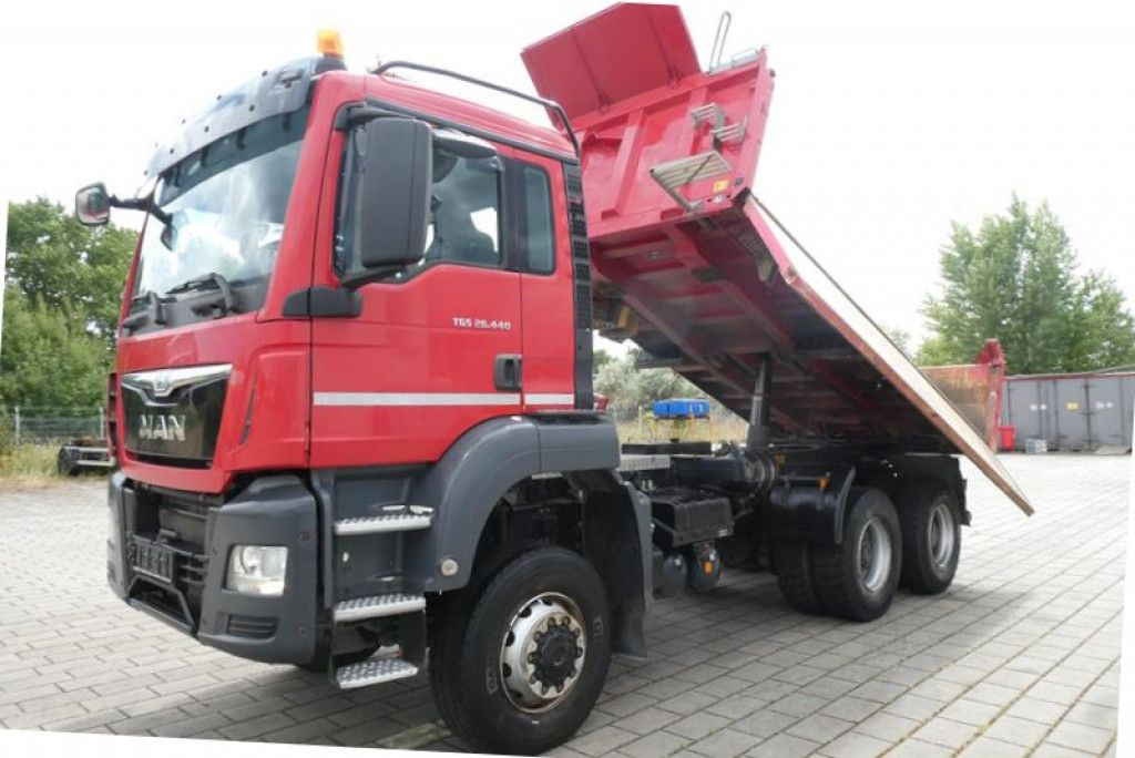 MAN TG-S 26.440 6x6 3-Achs Allradkipper Meiller - Kallurauto: pilt 2 MAN TG-S 26.440 6x6 3-Achs Allradkipper Meiller - Kallurauto: pilt 2