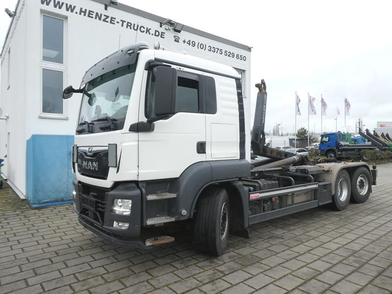 MAN TG-S 26.460 6x2-2 BL Abrollkipper Meiller, Funk - Konkstõstukiga veoauto: pilt 1 MAN TG-S 26.460 6x2-2 BL Abrollkipper Meiller, Funk - Konkstõstukiga veoauto: pilt 1