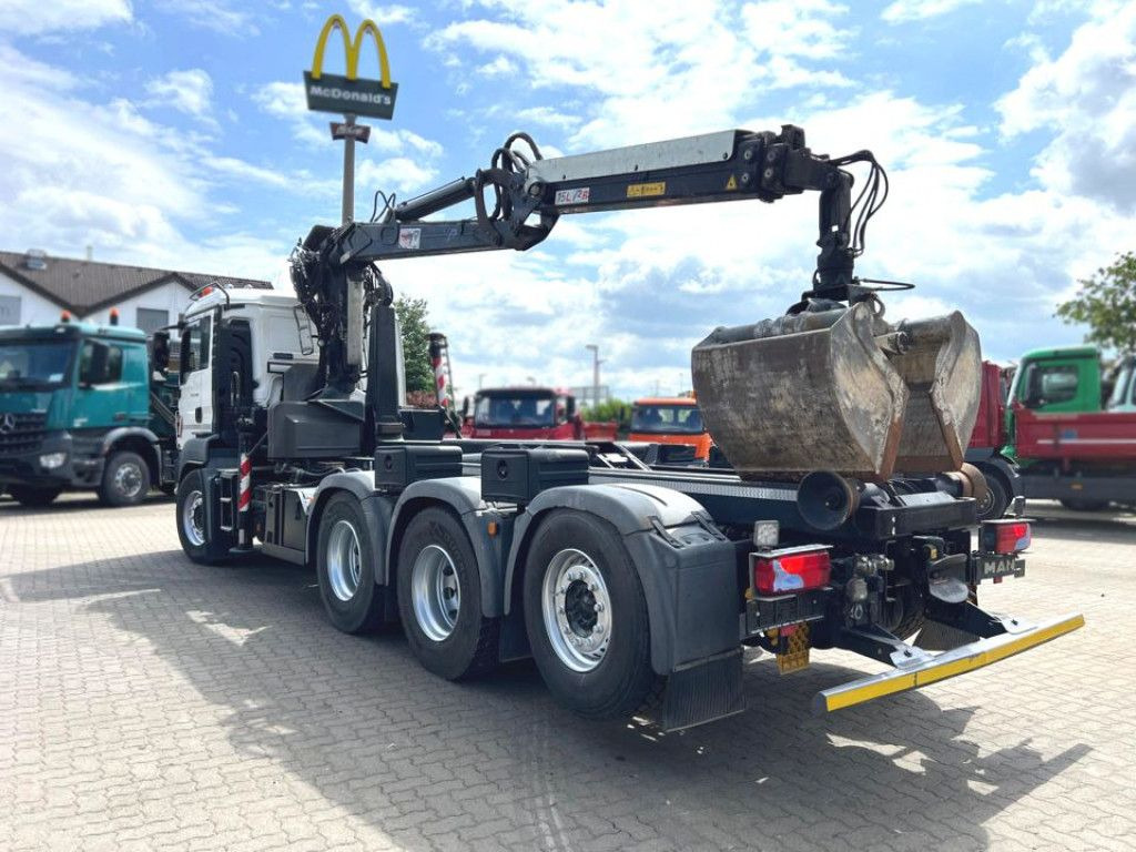 MAN TG-S 35.480 8x4 BL Abrollkipper mit Kran Penz-15 - Kraanaga veoauto: pilt 4 MAN TG-S 35.480 8x4 BL Abrollkipper mit Kran Penz-15 - Kraanaga veoauto: pilt 4